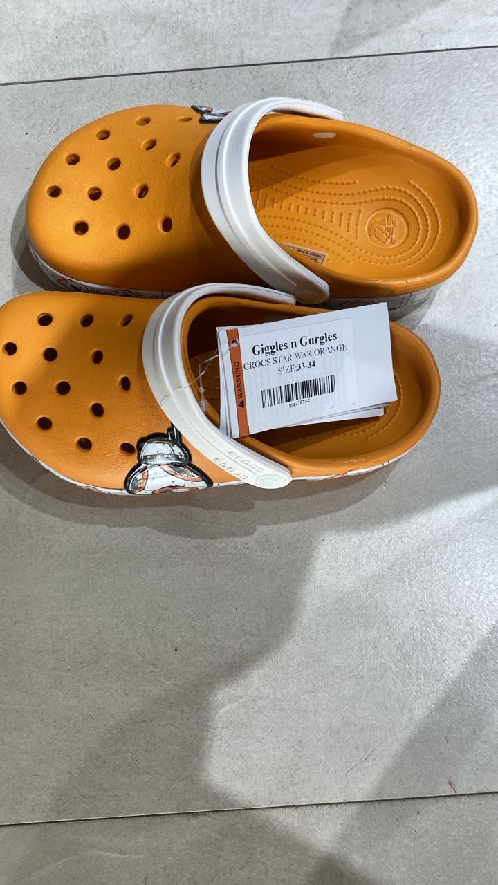 unnamed (18) Kids' Crocband Star Wars BB-8 Clogs in orange and white - Image 1