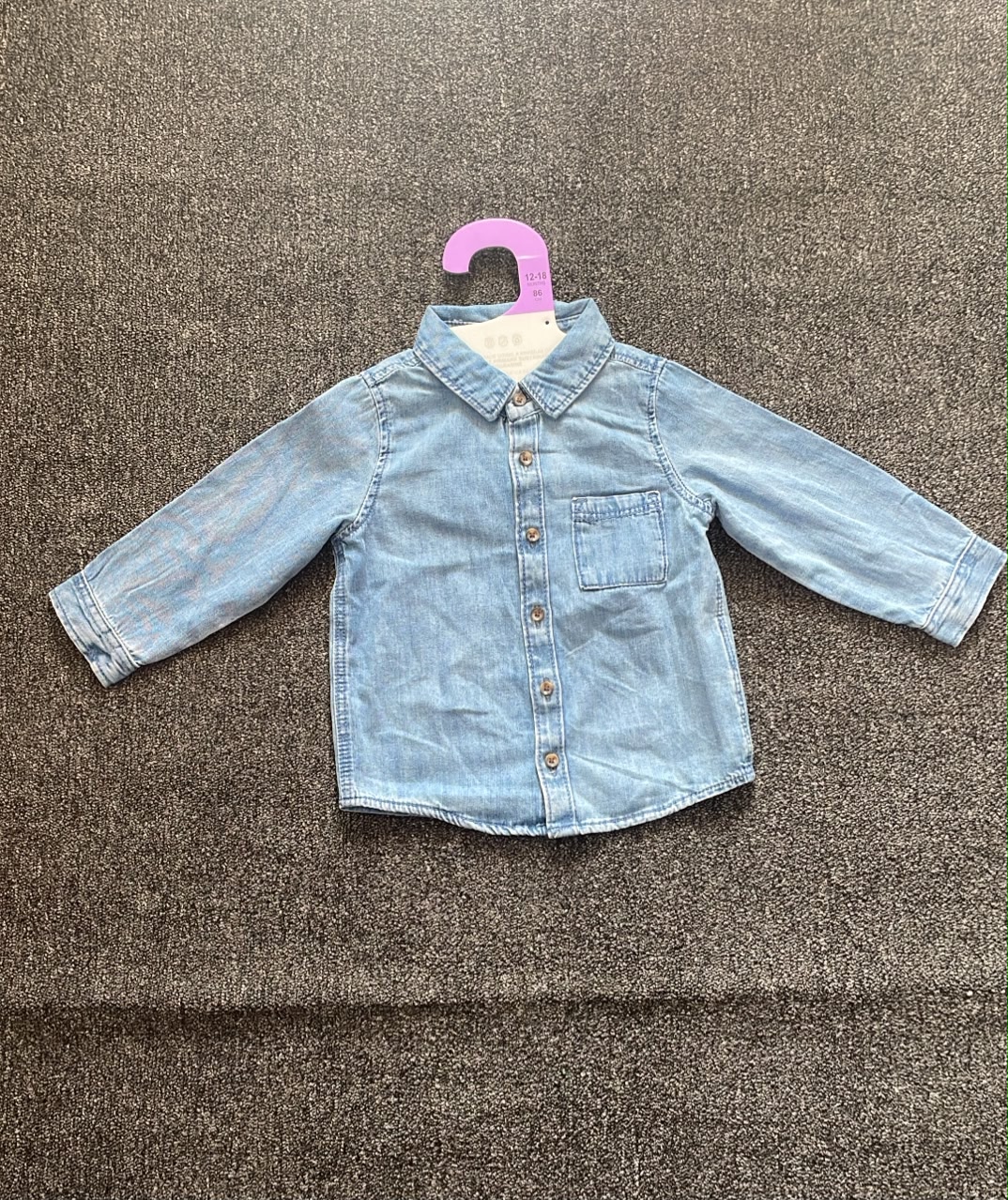 1780763065_whatsapp-image-2026-06-05-at-81003-am.jpeg Denim shirt - Image 1