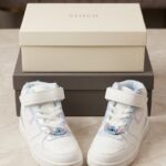 Disney stitch white hightop shoe